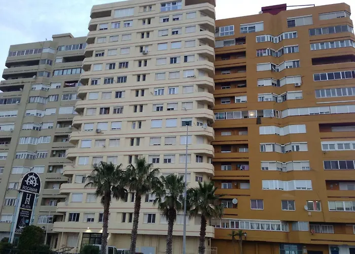 Apartamentos Vista A Tres Continentes